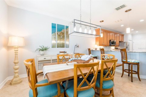 Townhouse in Indian Shores, Florida 3 bedrooms, 266.91 sq.m. № 2092157 - photo 22