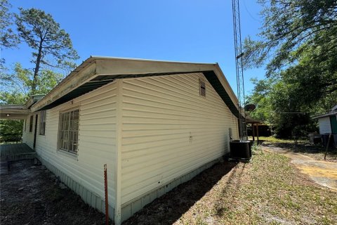House in Live Oak, Florida 5 bedrooms, 185.06 sq.m. № 1650859 - photo 3