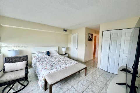 Купить кондоминиум в Майами-Бич, Флорида 1 спальня, 93.83м2, № 2012968 - фото 27