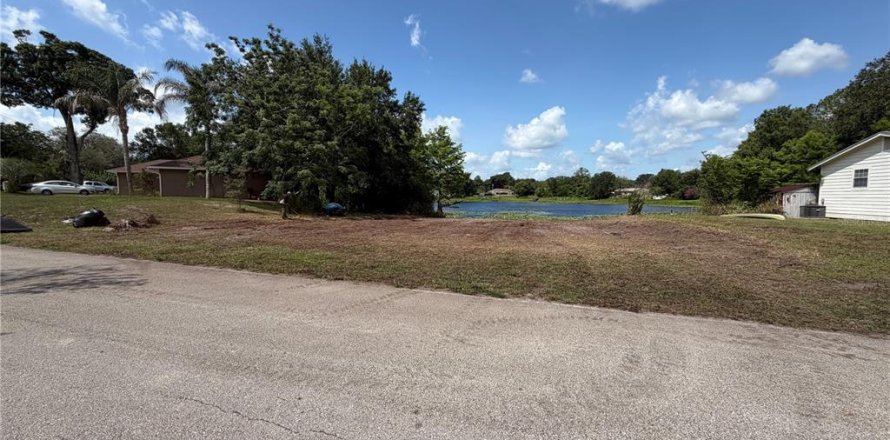 Land in DeBary, Florida № 2164789