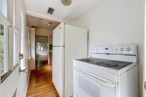 Casa en venta en Saint Petersburg, Florida, 1 dormitorio, 46.45 m2 № 2386253 - foto 10