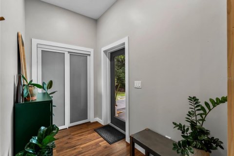 Casa en venta en Port Charlotte, Florida, 3 dormitorios, 145.76 m2 № 2414958 - foto 4