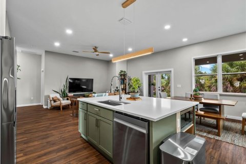 Casa en venta en Port Charlotte, Florida, 3 dormitorios, 145.76 m2 № 2414958 - foto 16