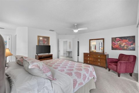 Villa ou maison à vendre à Sarasota, Floride: 2 chambres, 125.7 m2 № 2427102 - photo 30