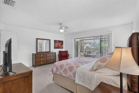 Villa ou maison à vendre à Sarasota, Floride: 2 chambres, 125.7 m2 № 2427102 - photo 29