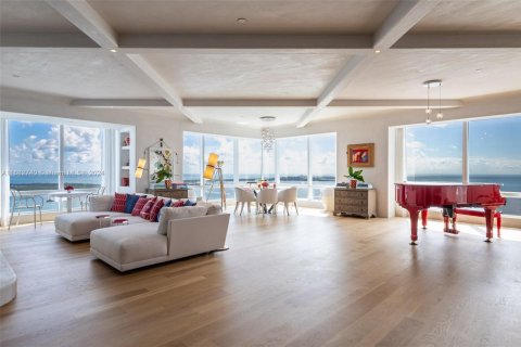 Купить кондоминиум в Майами, Флорида 3 спальни, 343.55м2, № 1427219 - фото 1