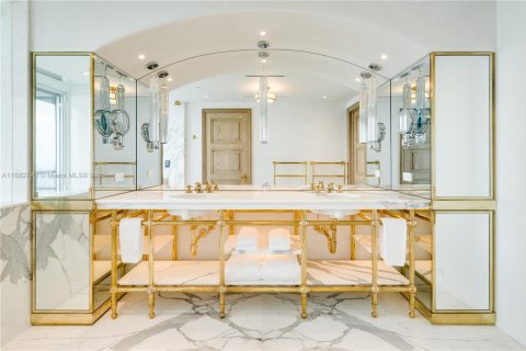 Купить кондоминиум в Майами, Флорида 3 спальни, 343.55м2, № 1427219 - фото 16