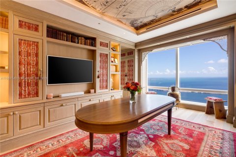 Купить кондоминиум в Майами, Флорида 3 спальни, 343.55м2, № 1427219 - фото 12