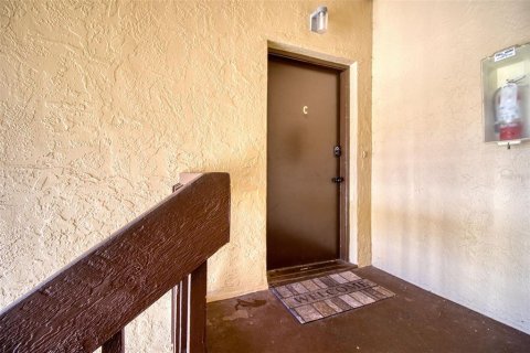 Купить кондоминиум в Клируотер, Флорида 6 комнат, 105.91м2, № 1910231 - фото 25