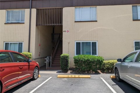 Купить кондоминиум в Клируотер, Флорида 6 комнат, 105.91м2, № 1910231 - фото 1