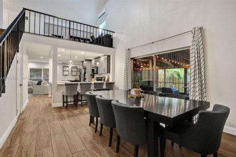 Villa ou maison à vendre à Sunrise, Floride: 4 chambres, 182.09 m2 № 2439363 - photo 20