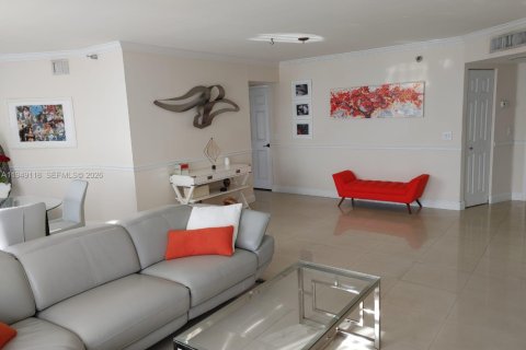 Снять в аренду кондоминиум в Авентура, Флорида 2 спальни, 120.96м2, № 2005496 - фото 30