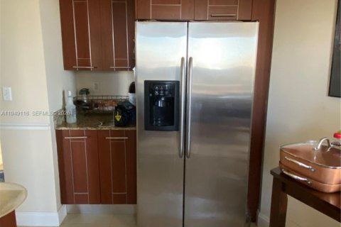Снять в аренду кондоминиум в Авентура, Флорида 2 спальни, 120.96м2, № 2005496 - фото 22