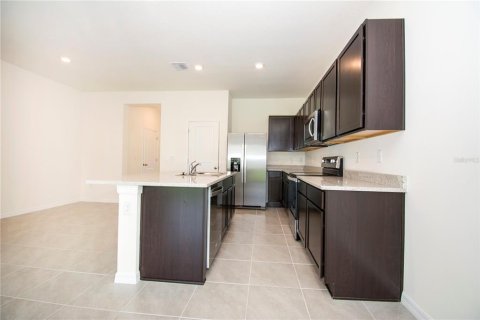 Touwnhouse à louer à Wesley Chapel, Floride: 3 chambres, 155.43 m2 № 1871043 - photo 6