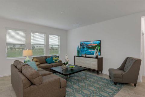 House in BELLEVUE AT ESTATES AT CHERRY LAKE in Groveland, Florida 4 bedrooms, 172 sq.m. № 67025 - photo 1