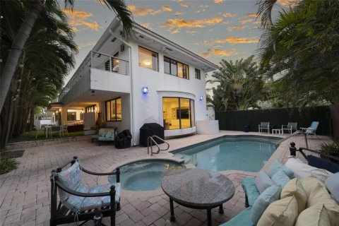 Casa en venta en Fort Lauderdale, Florida, 4 dormitorios, 315.87 m2 № 2177849 - foto 4
