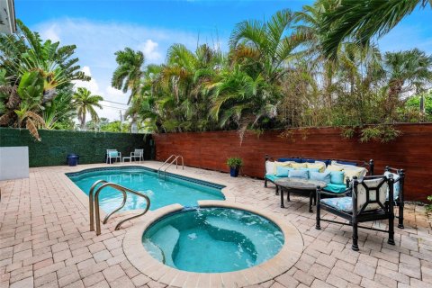 Casa en venta en Fort Lauderdale, Florida, 4 dormitorios, 315.87 m2 № 2177849 - foto 12
