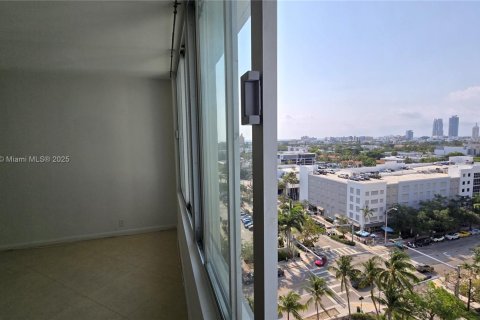 Condominio en venta en Miami Beach, Florida, 61.59 m2 № 1691223 - foto 5