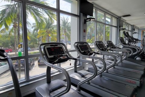 Condominio en venta en Miami Beach, Florida, 61.59 m2 № 1691223 - foto 14