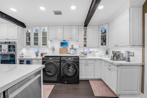 House in Homestead, Florida 4 bedrooms, 187.01 sq.m. № 2013900 - photo 15