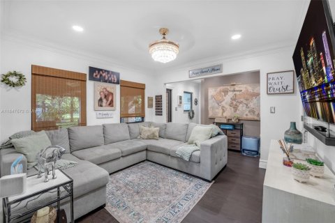 House in Homestead, Florida 4 bedrooms, 187.01 sq.m. № 2013900 - photo 16