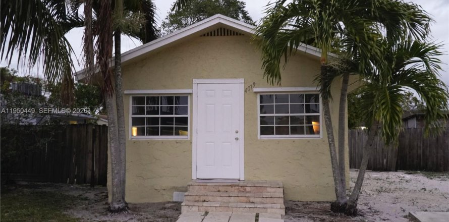 Дом в Палм Спрингс, Флорида 2 спальни, 65.77м2 № 2005927