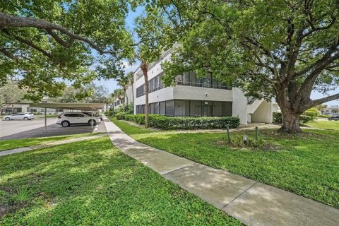 Condo à Clearwater, Floride, 1 chambre  № 2349217
