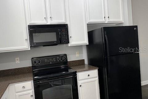 Townhouse in Winter Garden, Florida 3 bedrooms, 138.98 sq.m. № 1743234 - photo 30