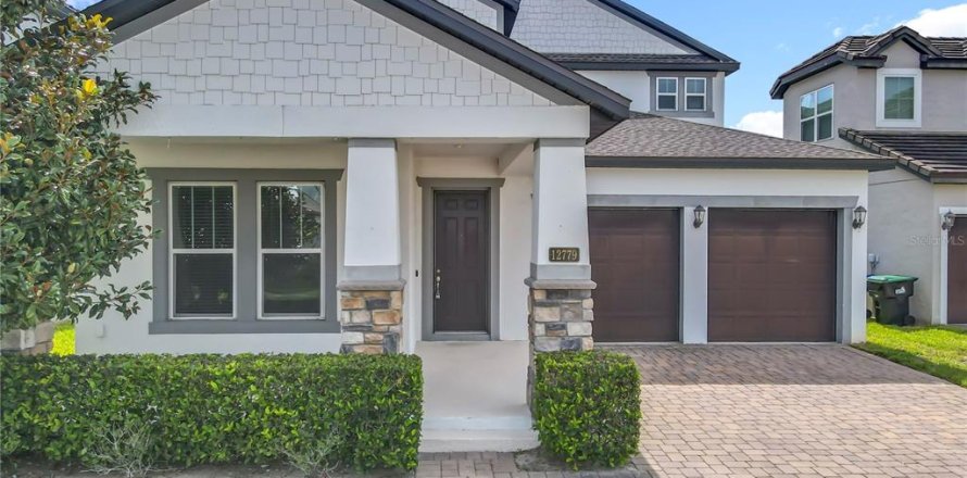 House in Windermere, Florida 5 bedrooms, 342.72 sq.m. № 1815546