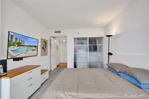 Condominio en venta en Aventura, Florida, 2 dormitorios, 142.14 m2 № 1697767 - foto 14