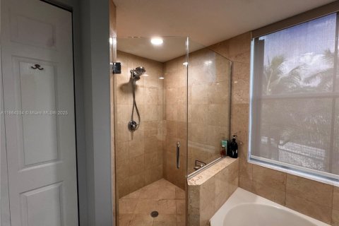 Townhouse in Hollywood, Florida 3 bedrooms, 214.05 sq.m. № 1891845 - photo 22