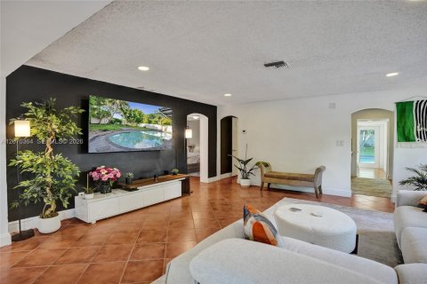 Casa en venta en Oakland Park, Florida, 3 dormitorios, 115.85 m2 № 2302068 - foto 5