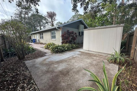 Commercial property in Bradenton, Florida 6 bedrooms, 227.42 sq.m. № 1819376 - photo 16