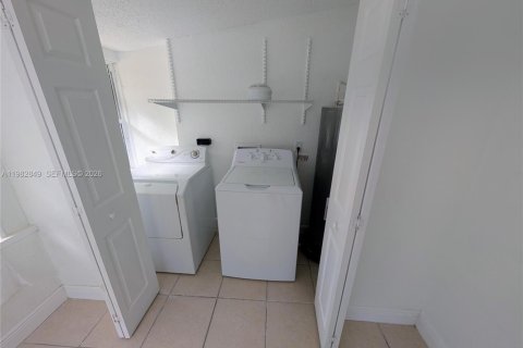 Villa ou maison à louer à Jacksonville, Floride: 3 chambres, 116.13 m2 № 2049794 - photo 20