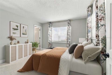 Condo in North Redington Beach, Florida, 2 bedrooms  № 2386283 - photo 15