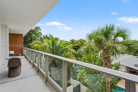 Copropriété à vendre à Miami, Floride: 2 chambres, 120.96 m2 № 2341033 - photo 7