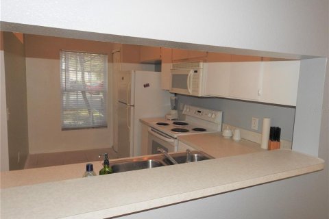 Touwnhouse à vendre à Tampa, Floride: 2 chambres, 110 m2 № 1912656 - photo 10