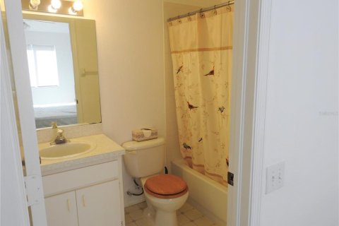 Touwnhouse à vendre à Tampa, Floride: 2 chambres, 110 m2 № 1912656 - photo 7