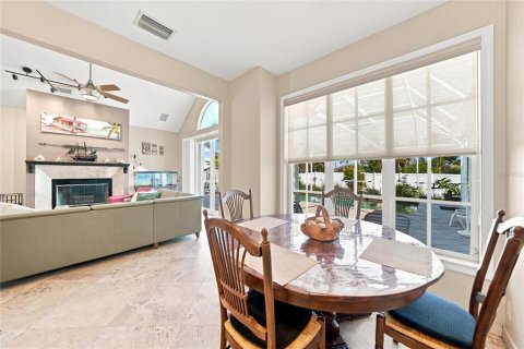 House in Port Charlotte, Florida 3 bedrooms, 185.71 sq.m. № 2296999 - photo 16