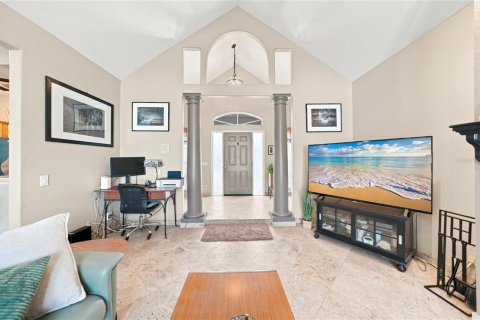 House in Port Charlotte, Florida 3 bedrooms, 185.71 sq.m. № 2296999 - photo 6
