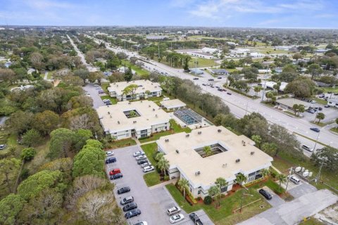 Copropriété à vendre à St. Lucie, Floride: 2 chambres, 112.32 m2 № 2190075 - photo 2