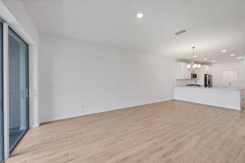 Casa en venta en Bradenton, Florida, 2 dormitorios, 134.89 m2 № 1793998 - foto 8