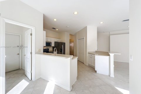 Снять в аренду виллу или дом в Сарасота, Флорида 3 спальни, 169.55м2, № 2000604 - фото 13