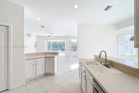 Снять в аренду виллу или дом в Сарасота, Флорида 3 спальни, 169.55м2, № 2000604 - фото 7