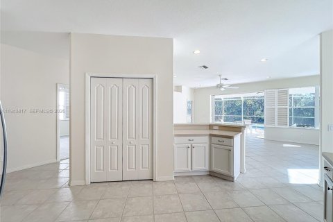 Снять в аренду виллу или дом в Сарасота, Флорида 3 спальни, 169.55м2, № 2000604 - фото 8