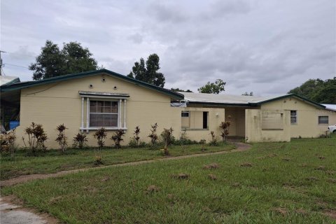 Casa en venta en Dover, Florida, 5 dormitorios, 262.17 m2 № 1826822 - foto 1