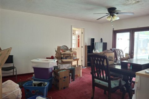 Casa en venta en Dover, Florida, 5 dormitorios, 262.17 m2 № 1826822 - foto 10