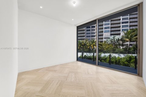 Condominio en venta en Miami, Florida, 4 dormitorios, 352.84 m2 № 2044061 - foto 13