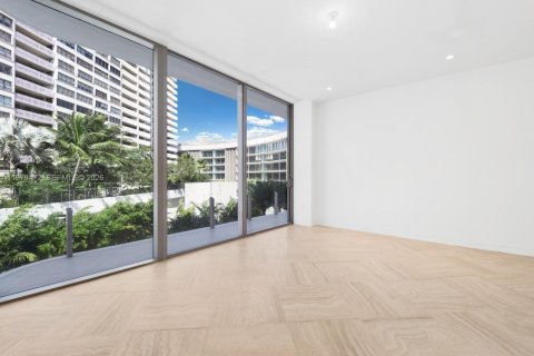 Condominio en venta en Miami, Florida, 4 dormitorios, 352.84 m2 № 2044061 - foto 15