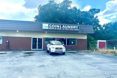 Immobilier commercial à Winter Haven, Floride 176.14 m2 № 2204290